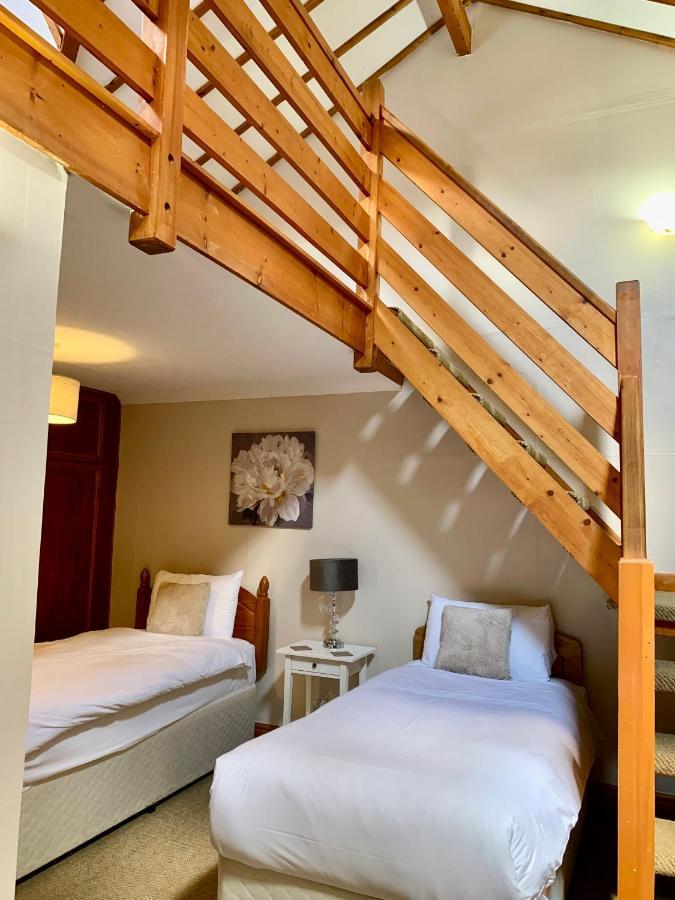 The Beacons Guest House Brecon Ngoại thất bức ảnh