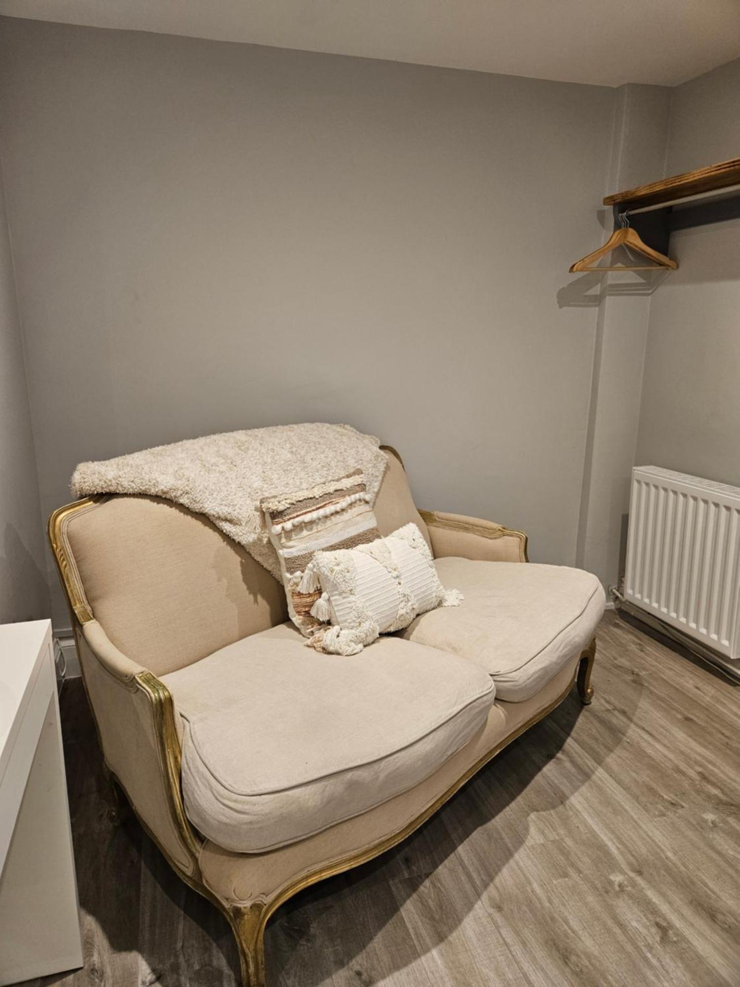 The Beacons Guest House Brecon Ngoại thất bức ảnh