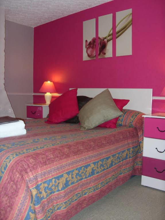 The Beacons Guest House Brecon Ngoại thất bức ảnh