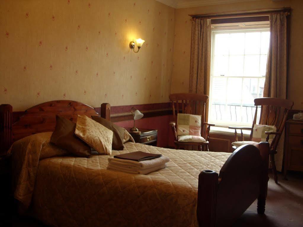 The Beacons Guest House Brecon Ngoại thất bức ảnh